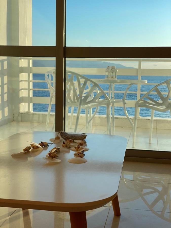 White Sea View Residence 2 Sarandë エクステリア 写真