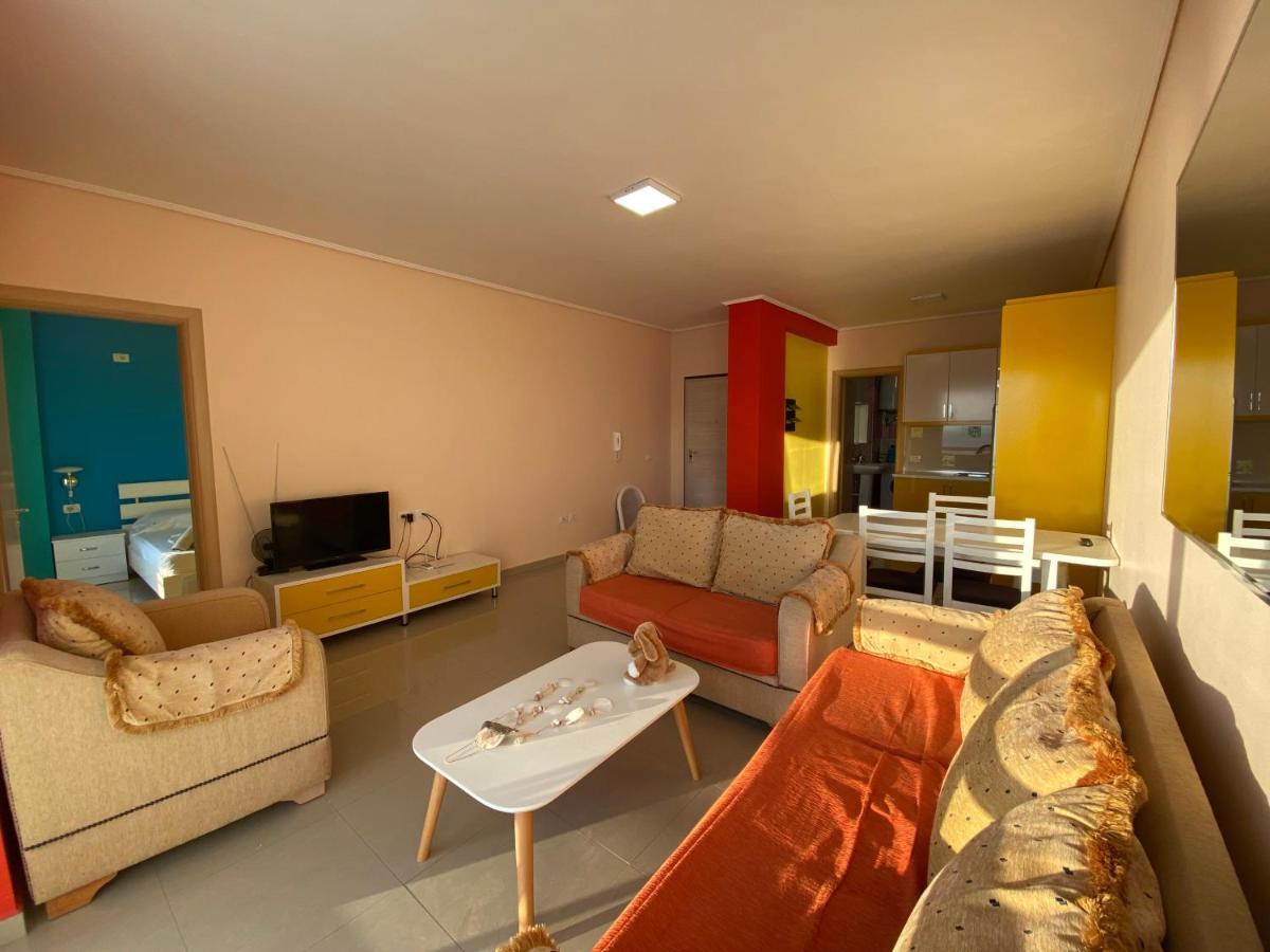 White Sea View Residence 2 Sarandë エクステリア 写真