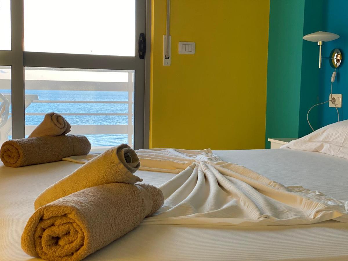 White Sea View Residence 2 Sarandë エクステリア 写真
