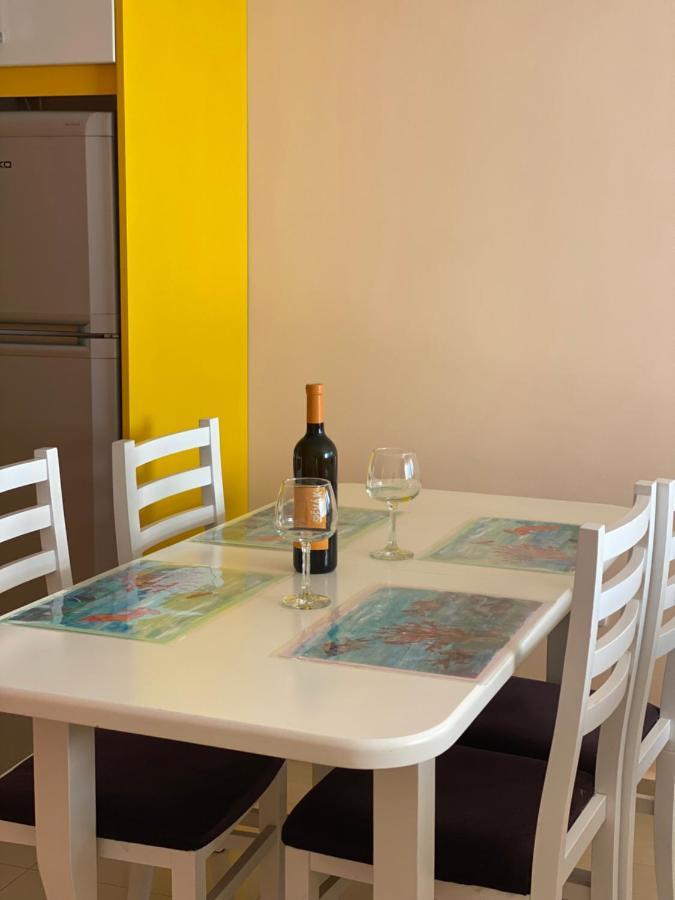 White Sea View Residence 2 Sarandë エクステリア 写真