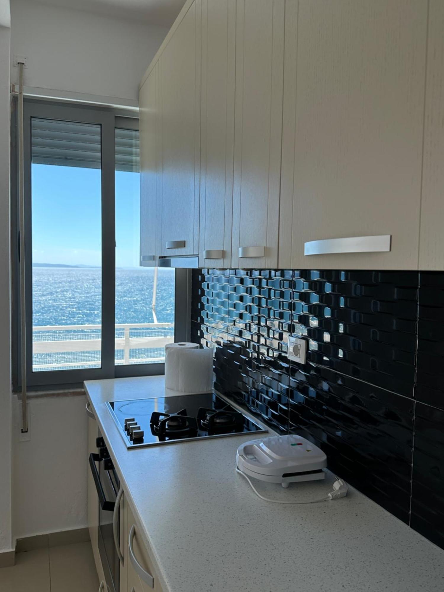 White Sea View Residence 2 Sarandë エクステリア 写真