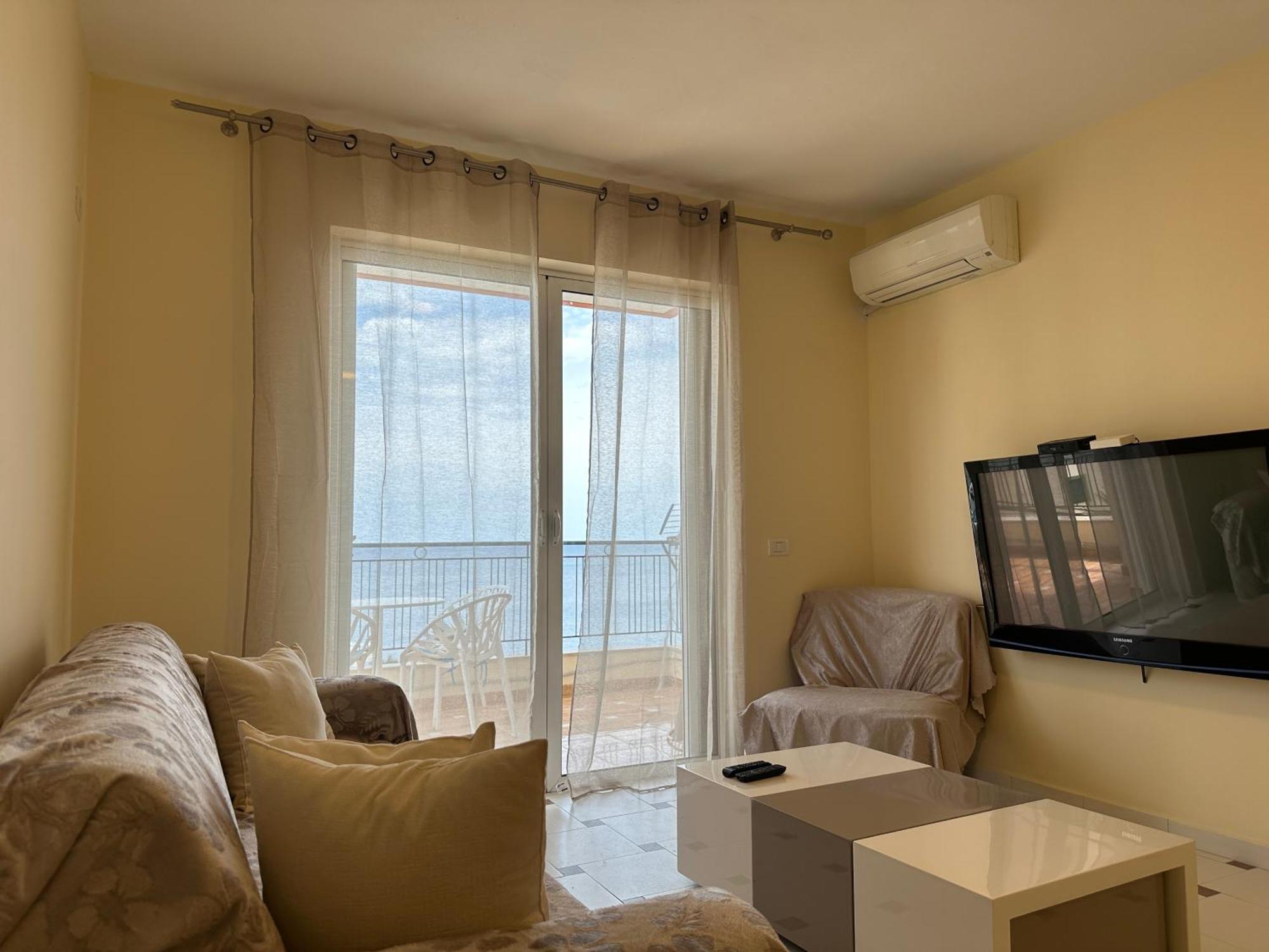 White Sea View Residence 2 Sarandë エクステリア 写真