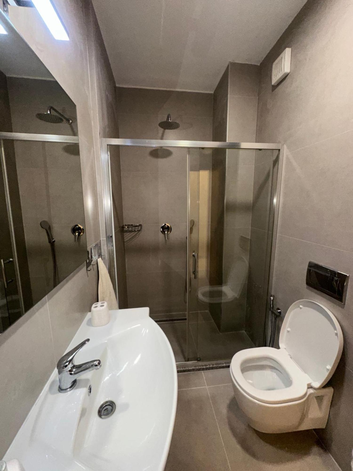 White Sea View Residence 2 Sarandë エクステリア 写真